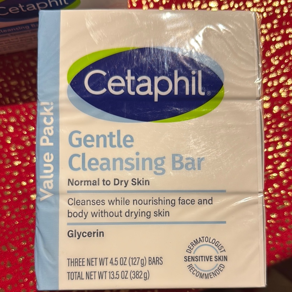 New cetaphil normal to dry skin Gentle Cleansing Bar‎ - White